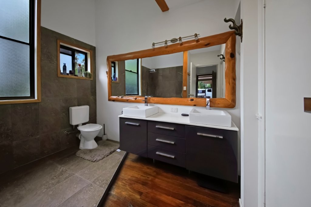 18 Tranquil 40 Acreage Retreat