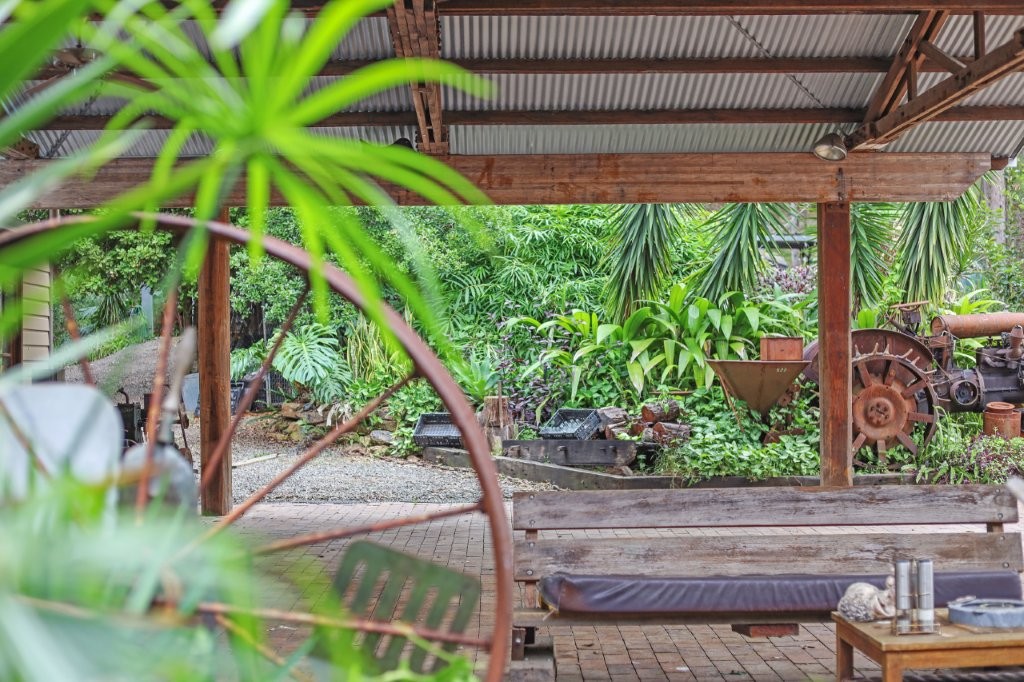 32 Tranquil 40 Acreage Retreat