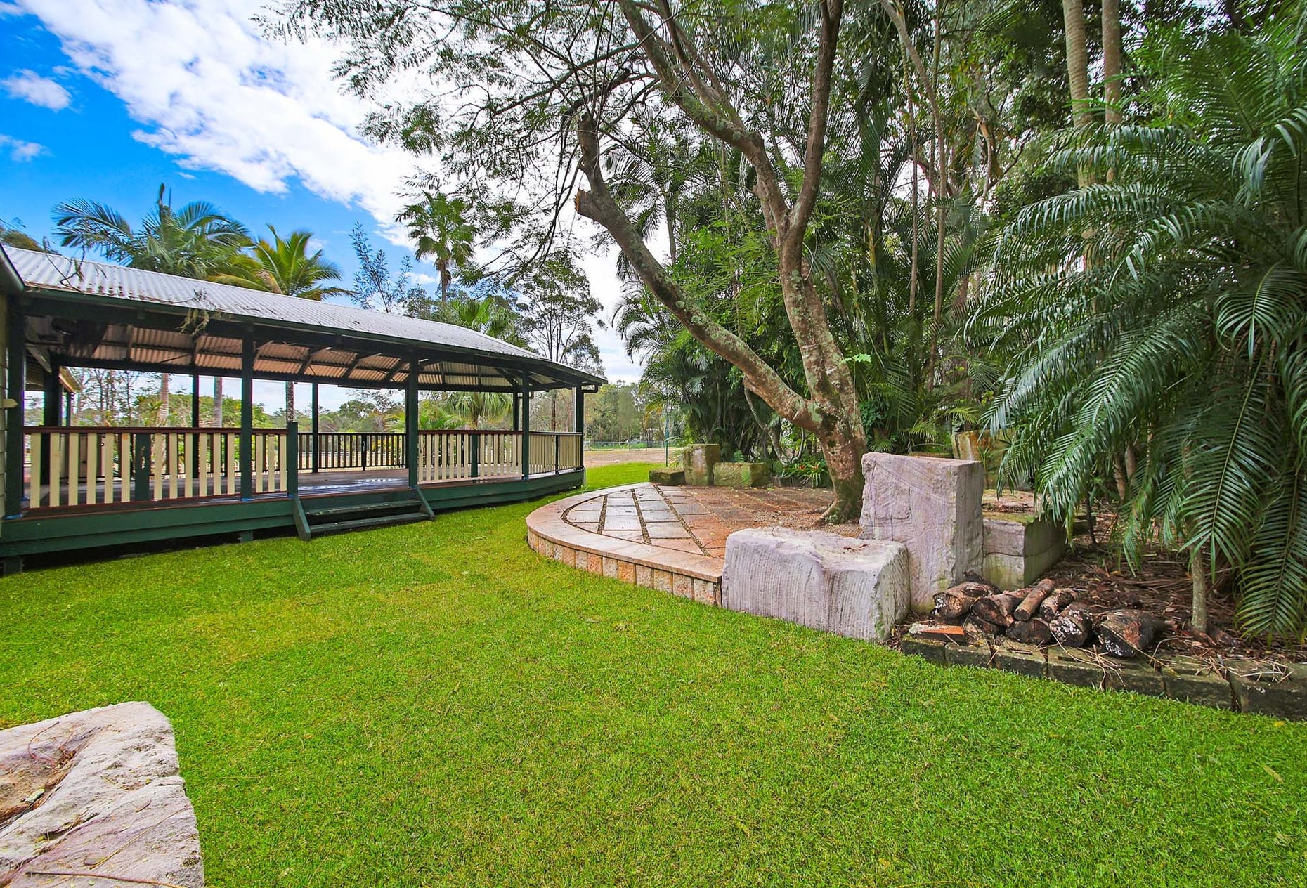 image (26) Unique Storybook Cottage – Horse Friendly 5017m2 Acreage + studio, pool and more
