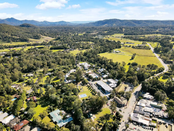 Elevated 4000sqm lots with spectacular views.