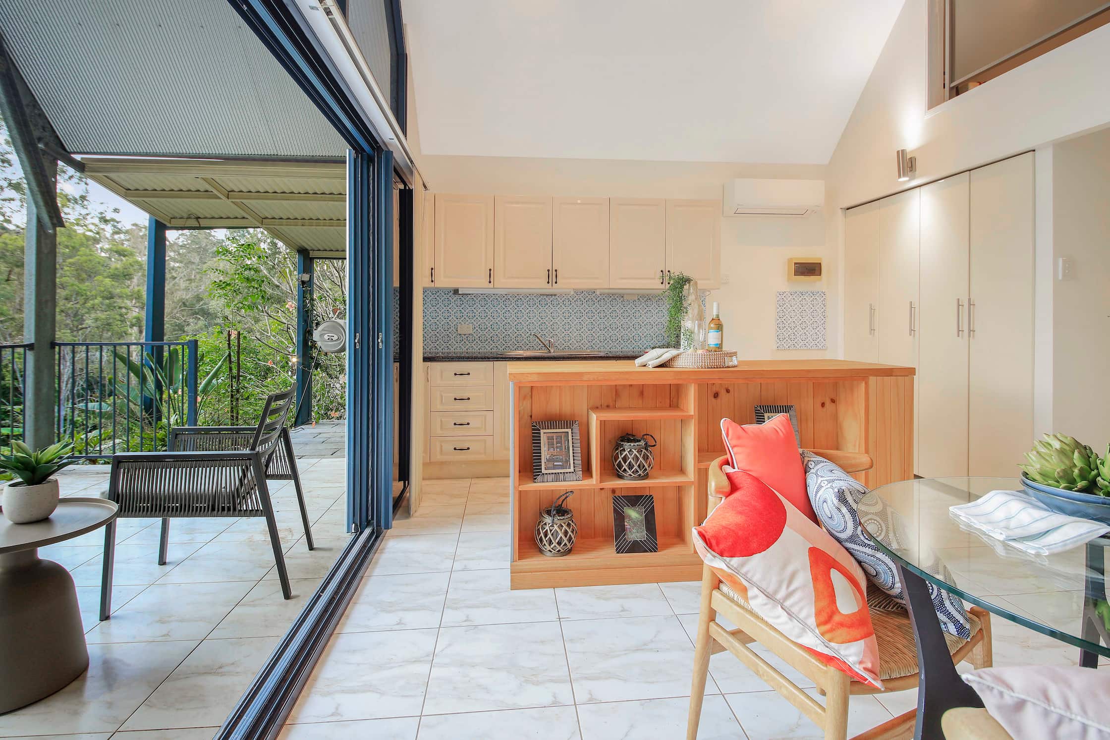 2 turbal (31) Family Home & Cottage with loft – Entertainers Haven overlooking reserve
