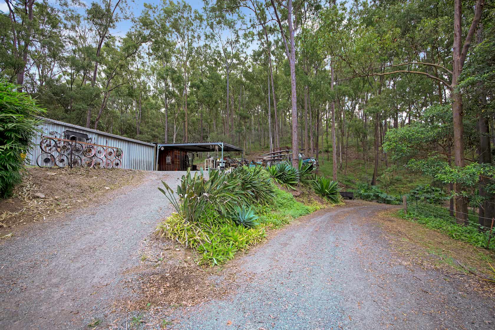 21 40 Acre Retreat