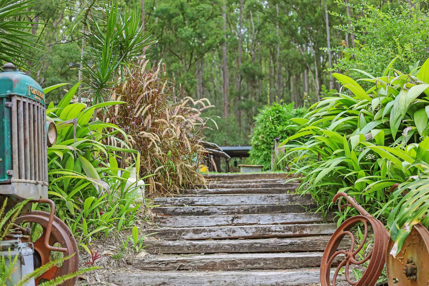 33 40 Acre Retreat