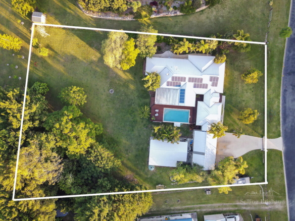 Acreage Resort Living