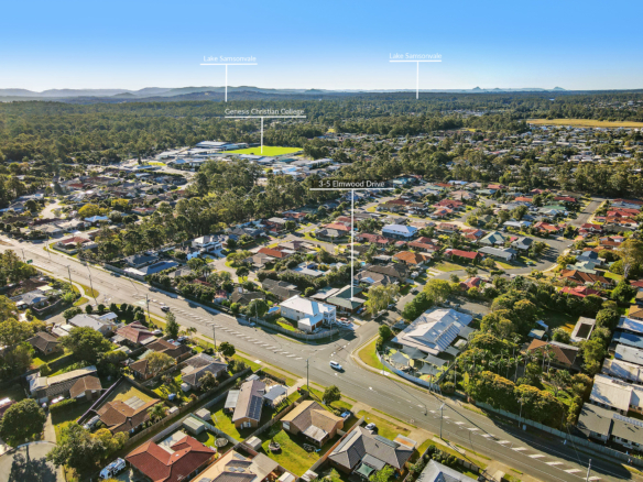 Large Family Home | 1020m2 Block | Walk to Genesis College, Shops and room for the tradies